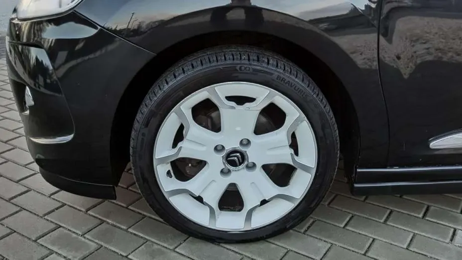 CITROEN DS3 -