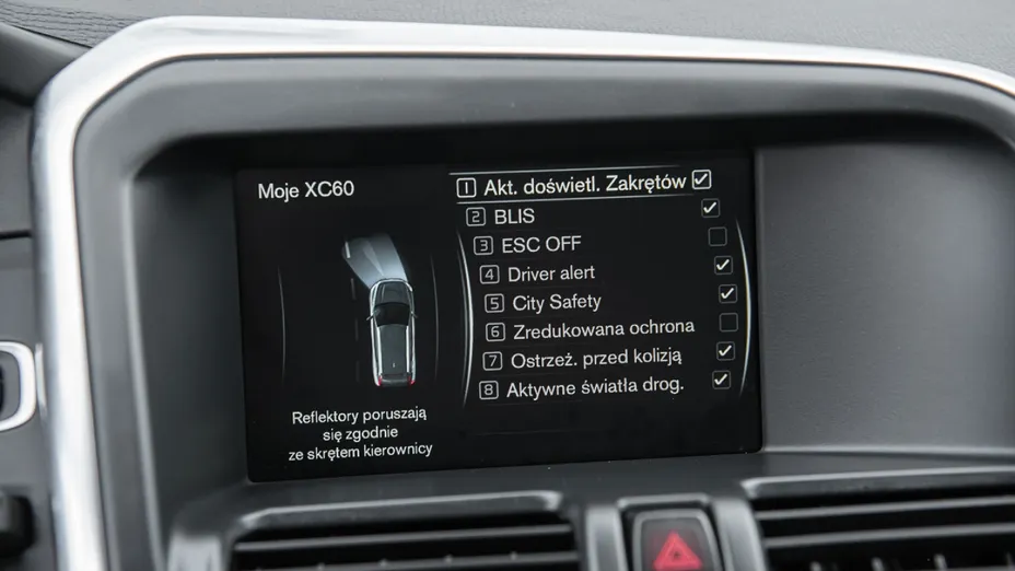 VOLVO XC60 -