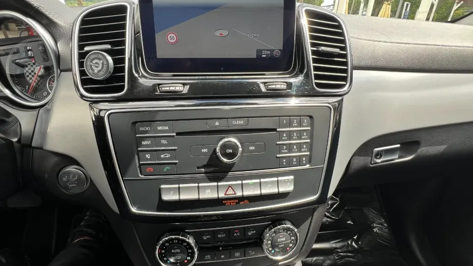 MERCEDES-BENZ GLE -