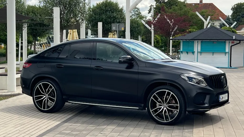 MERCEDES-BENZ GLE -