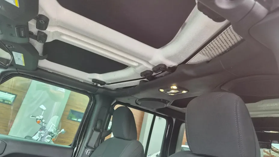 JEEP Wrangler -