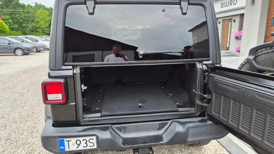 JEEP Wrangler -
