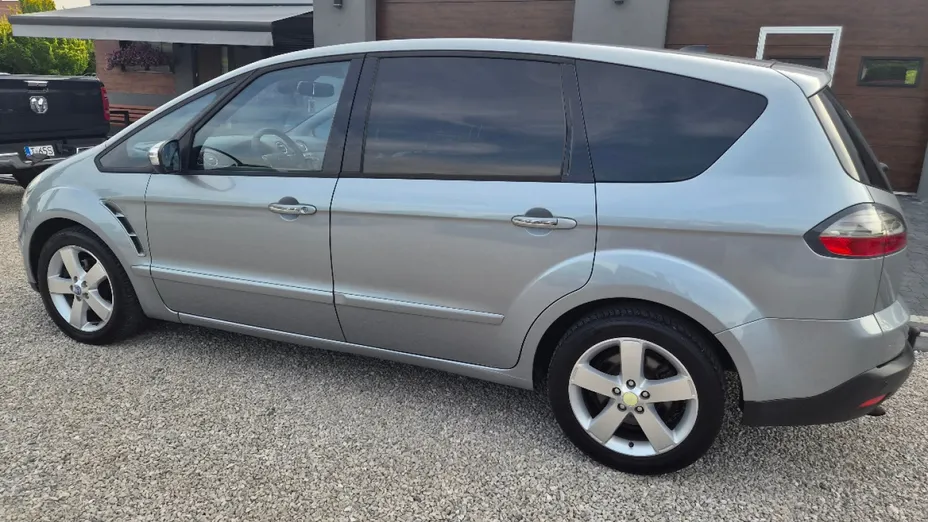 FORD S-MAX -