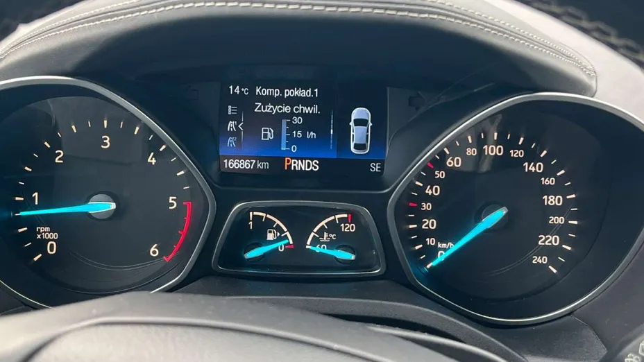 FORD Kuga -