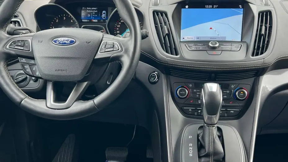 FORD Kuga -