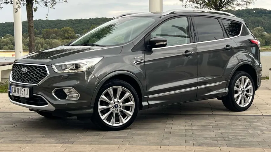 FORD Kuga -