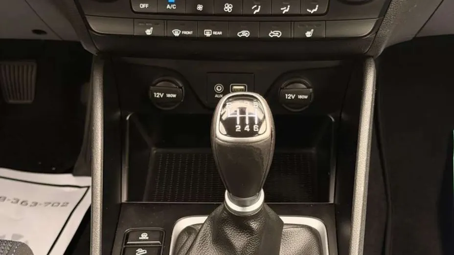 HYUNDAI Tucson -