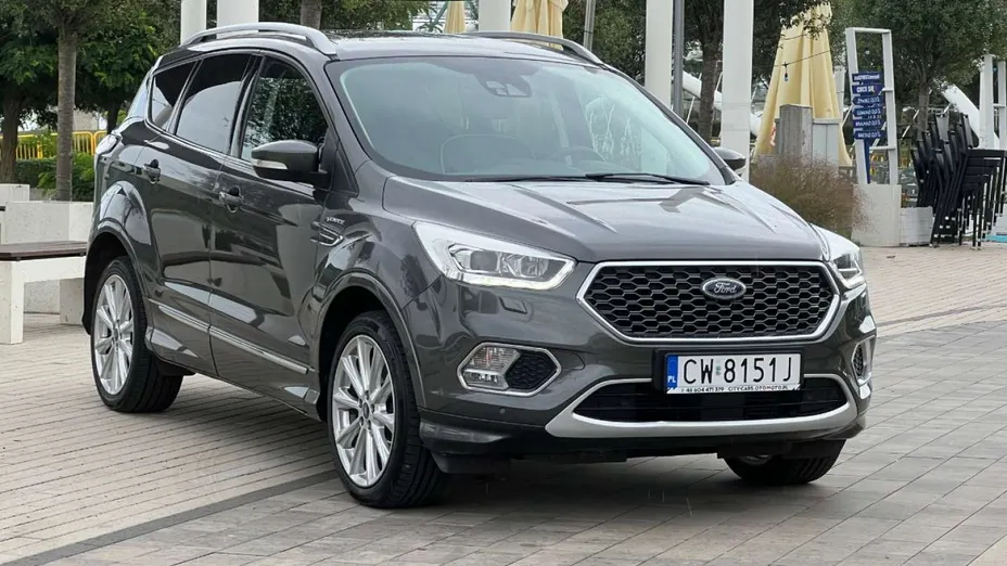 FORD Kuga -