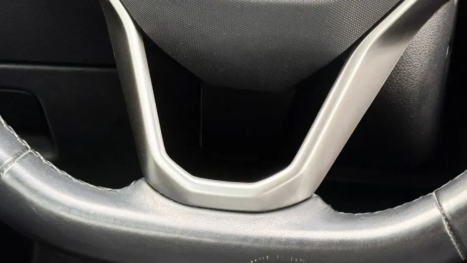 VOLKSWAGEN Passat -