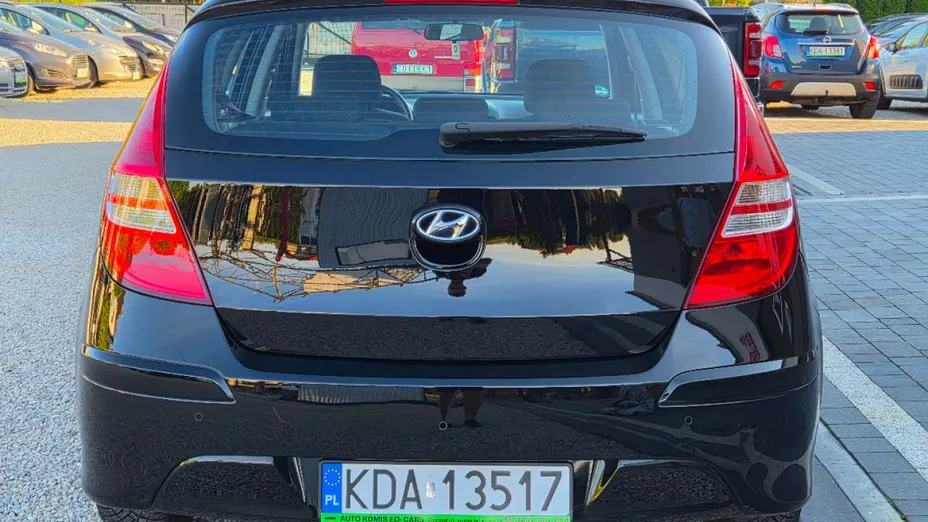 HYUNDAI i30 -