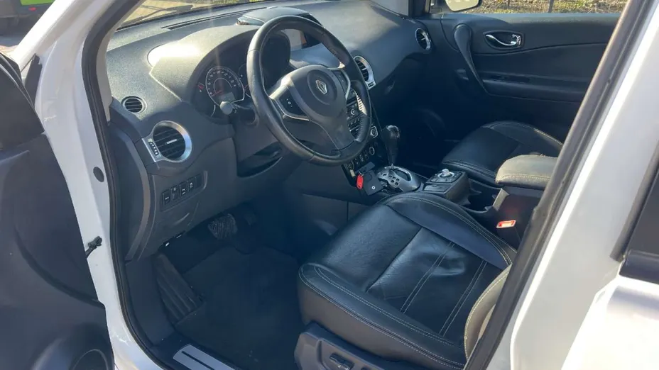 RENAULT Koleos -