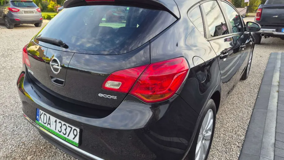 OPEL Astra -