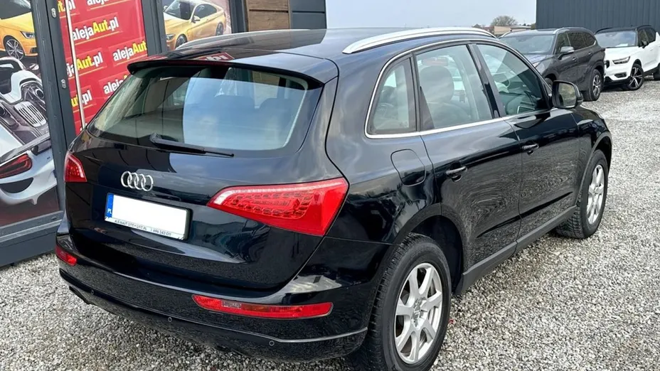AUDI Q5 -