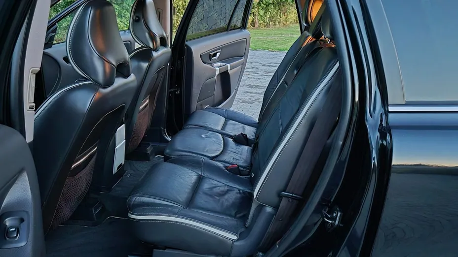 VOLVO XC90 -