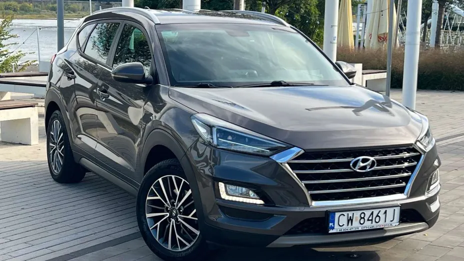 HYUNDAI Tucson -