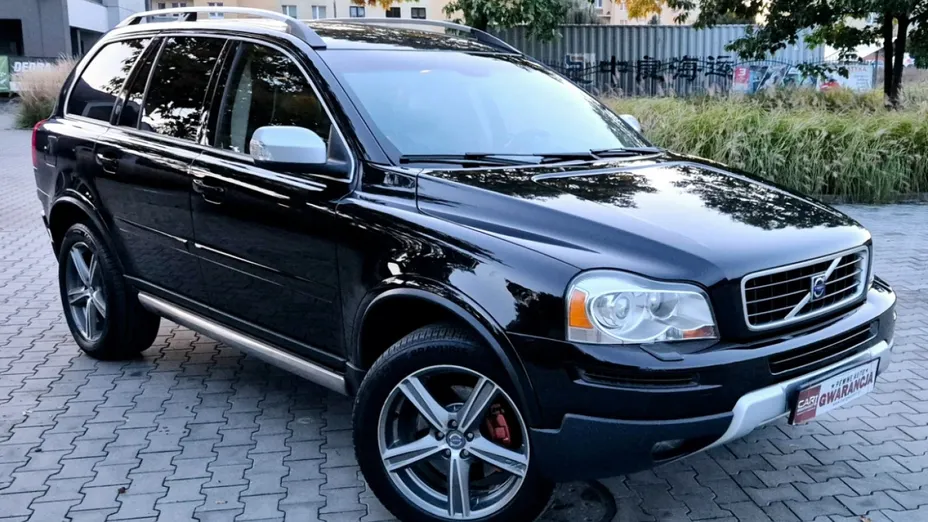 VOLVO XC90 -