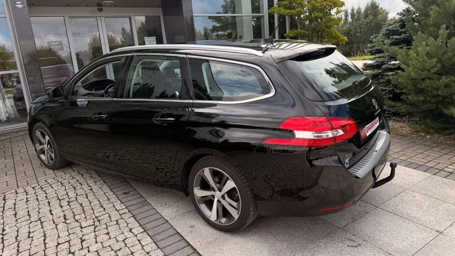 PEUGEOT 308 -