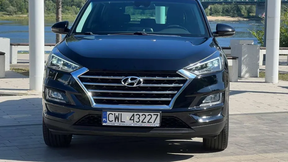 HYUNDAI Tucson -