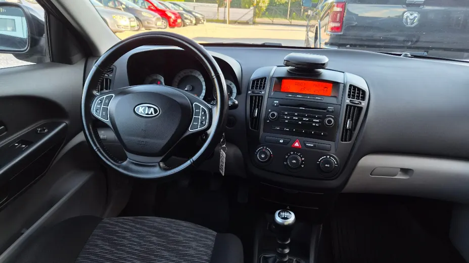 KIA Cee'd -