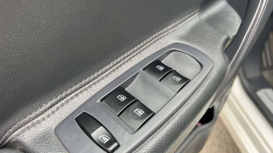RENAULT Koleos -