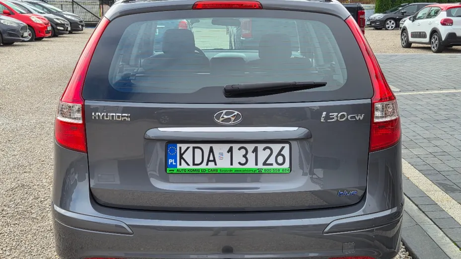 HYUNDAI i30 -