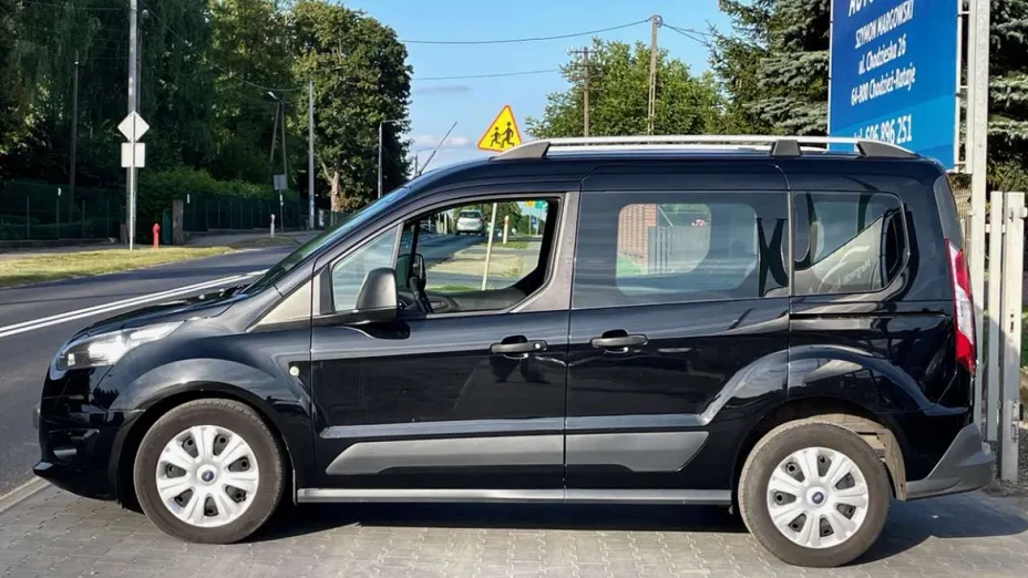 FORD Tourneo Connect -