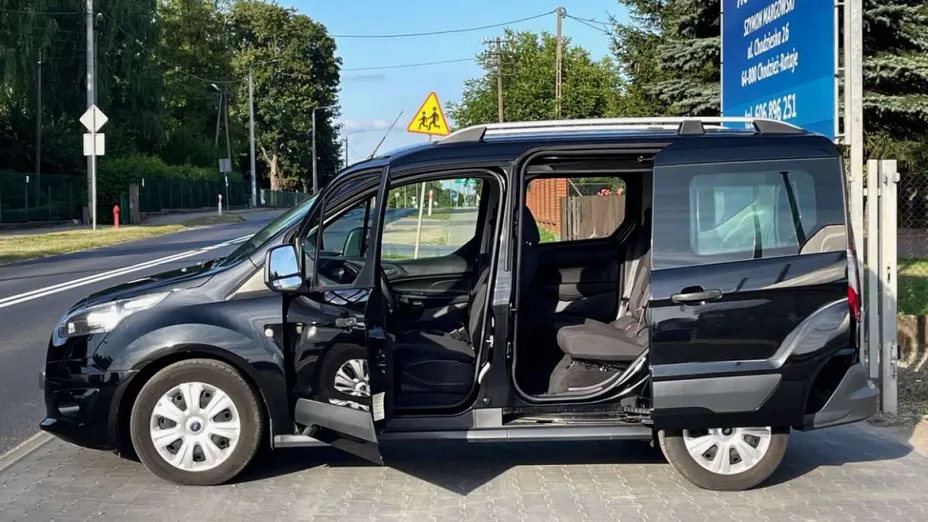 FORD Tourneo Connect -