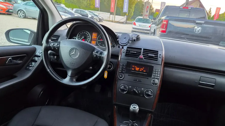 MERCEDES-BENZ A Klasa -