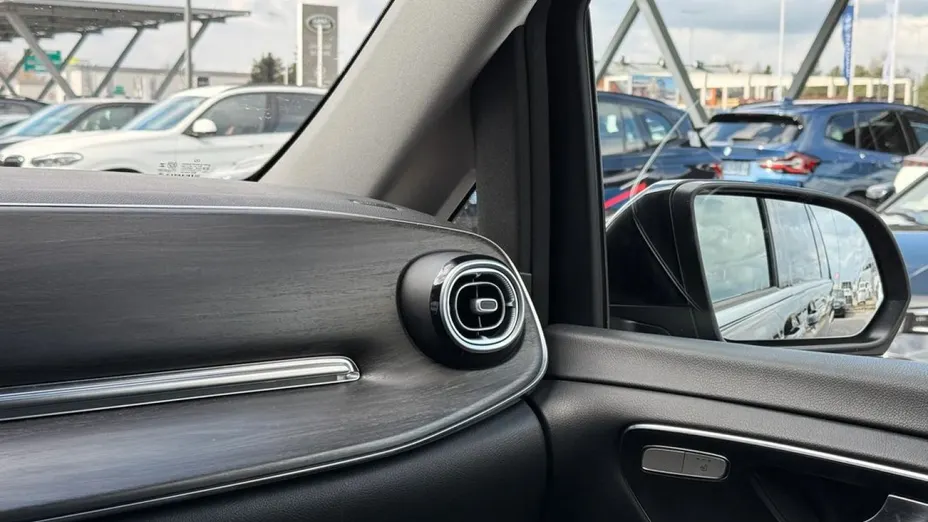 MERCEDES-BENZ V Klasa -