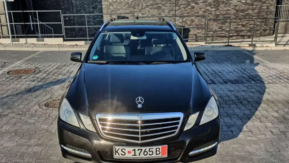 MERCEDES-BENZ E Klasa -
