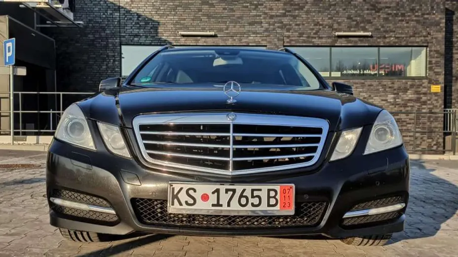 MERCEDES-BENZ E Klasa -