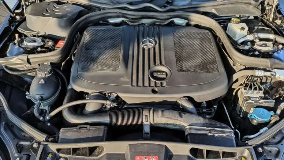 MERCEDES-BENZ E Klasa -