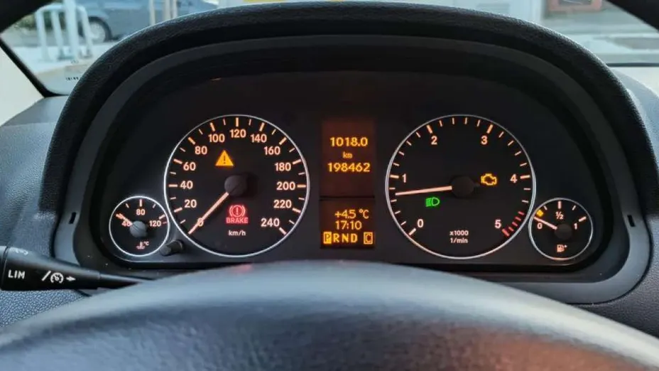MERCEDES-BENZ A Klasa -
