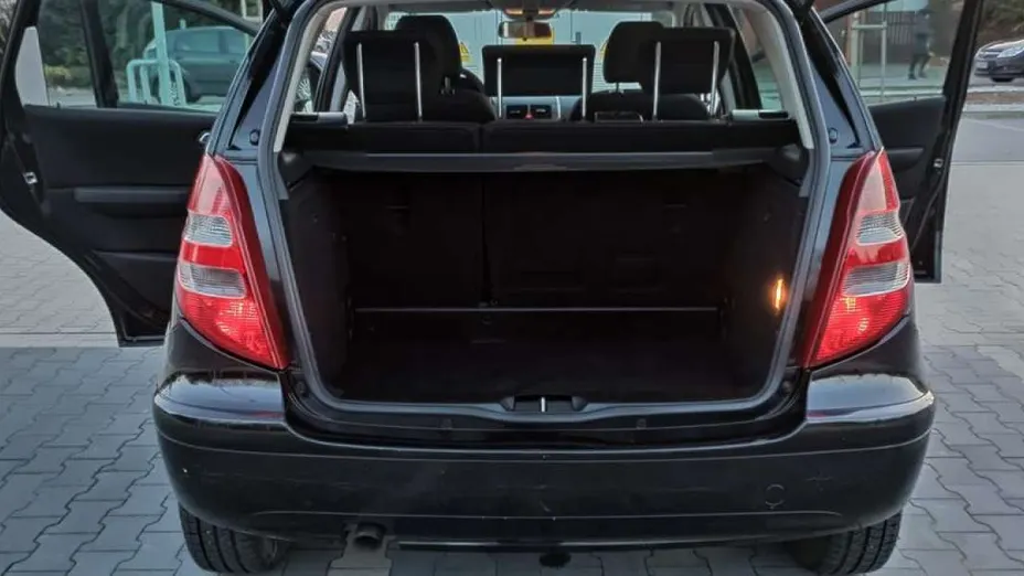 MERCEDES-BENZ A Klasa -
