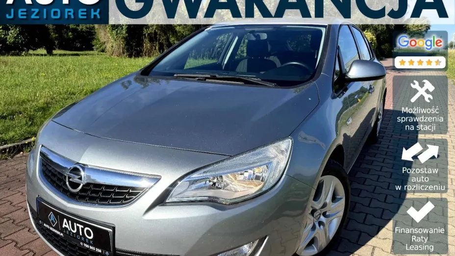 OPEL Astra -