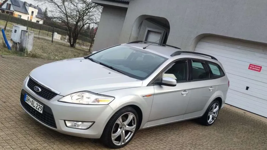 FORD Mondeo -