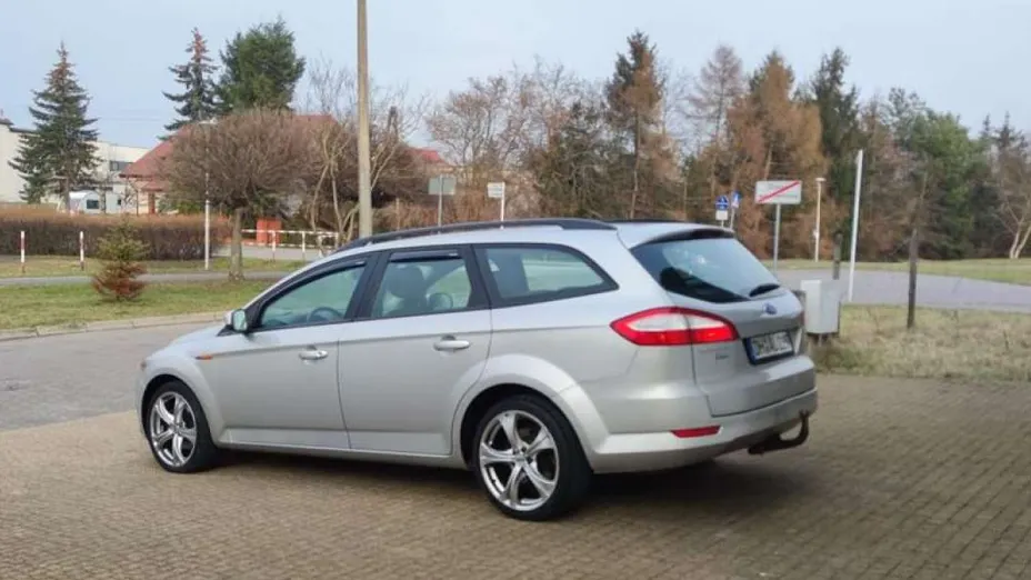 FORD Mondeo -