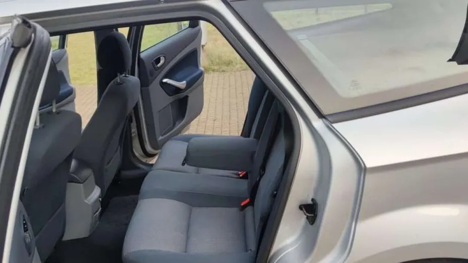 FORD Mondeo -