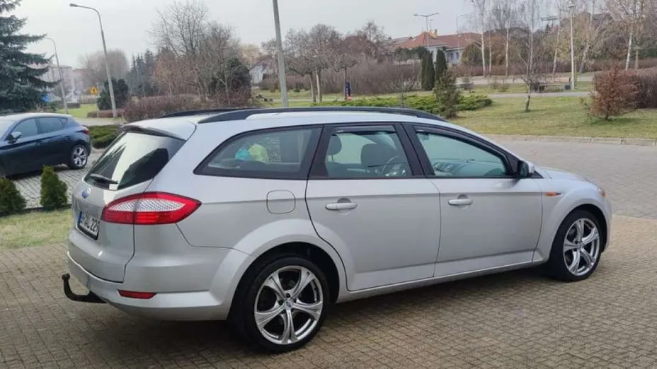 FORD Mondeo -