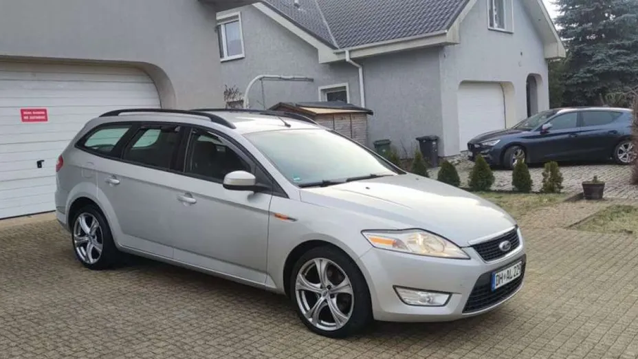 FORD Mondeo -