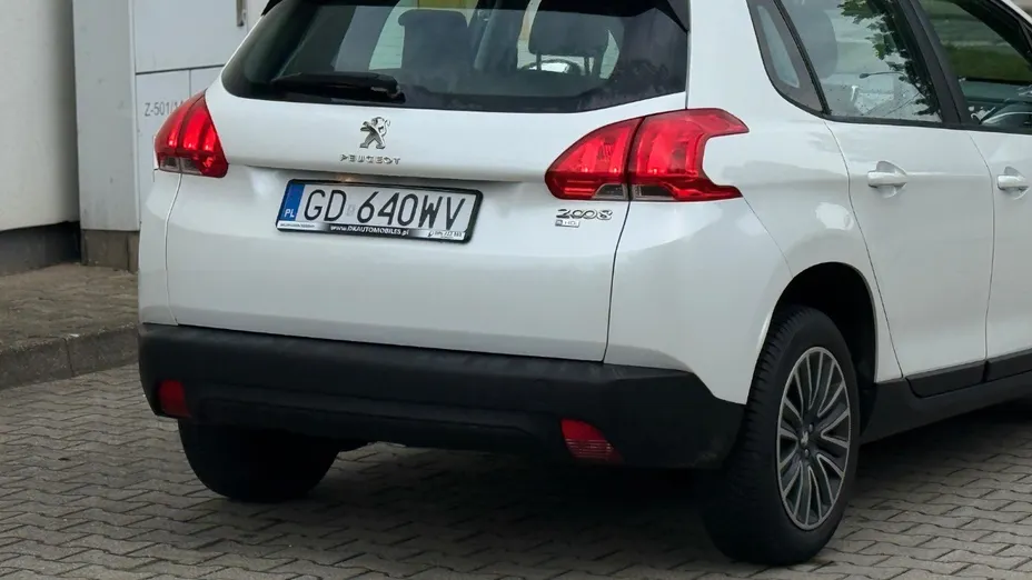 PEUGEOT 2008 -