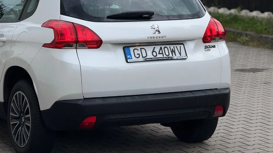 PEUGEOT 2008 -