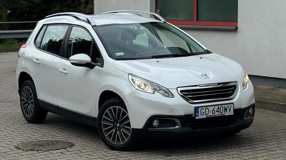PEUGEOT 2008 -