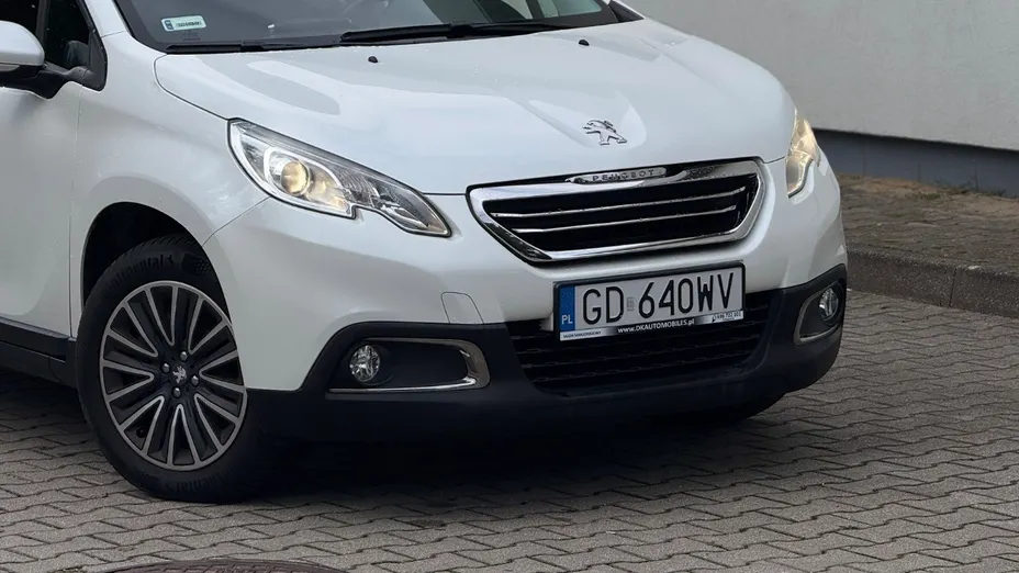 PEUGEOT 2008 -