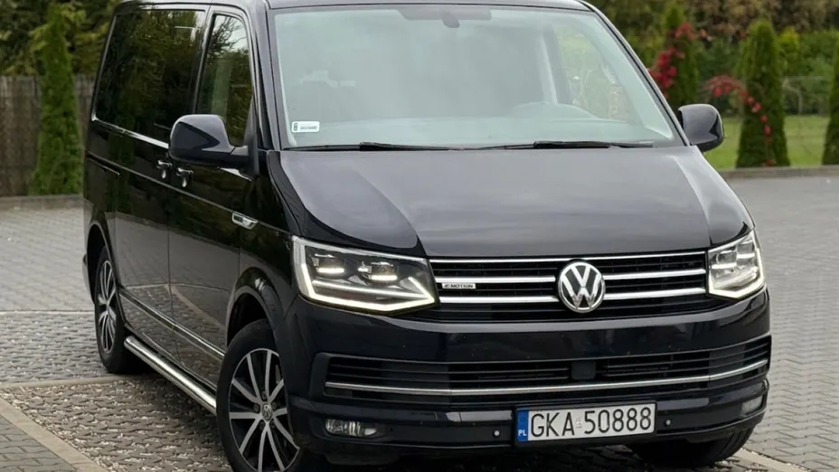 VOLKSWAGEN Multivan -