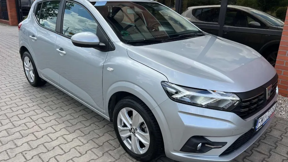 DACIA Sandero -