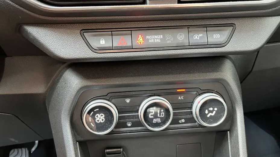 DACIA Sandero -