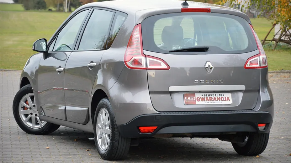 RENAULT Scenic -