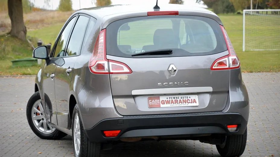 RENAULT Scenic -