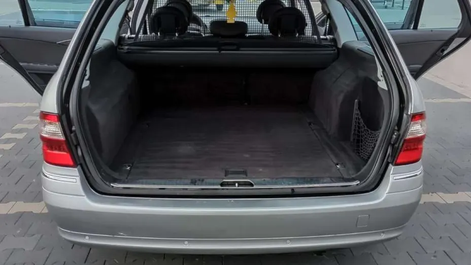 MERCEDES-BENZ E Klasa -